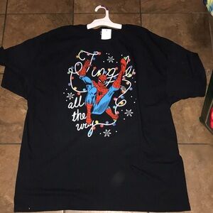 NWT Unisex Marvel Holiday Spider-Man Tee